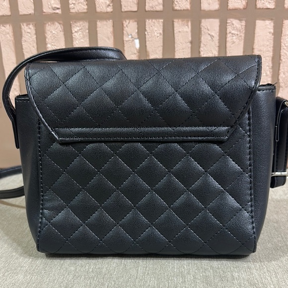 Disney Black Mickey Mouse Crossbody Bag with Quilted Design - Picture 4 of 7